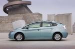 Toyota Prius Plug-In Hybrid 2012 года